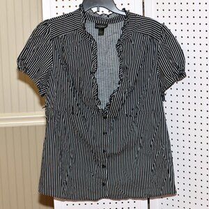 Plus Size 22/24 Lane Bryant Short Puff Sleeve Ruffle Button Down Striped Top